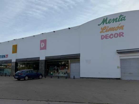 Imagen 1 de Magnífica nave industrial en Matalascañas!!!
