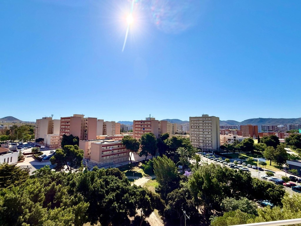 Imagen 1 de Piso en Planta 8ª en Avenida de Murcia - Cartagena
