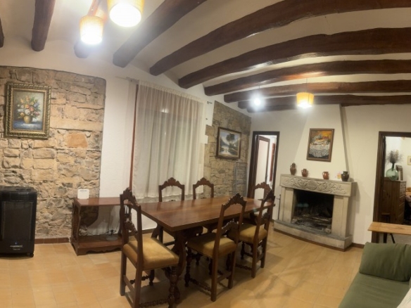 Imagen 1 de Casa-Chalet en Venta en Montoliu De Segarra Lleida