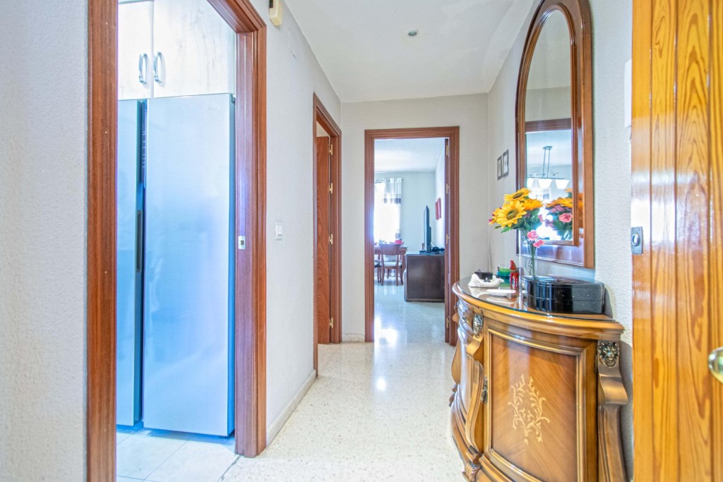 Imagen 2 de Precioso piso con terraza en Pino Montano