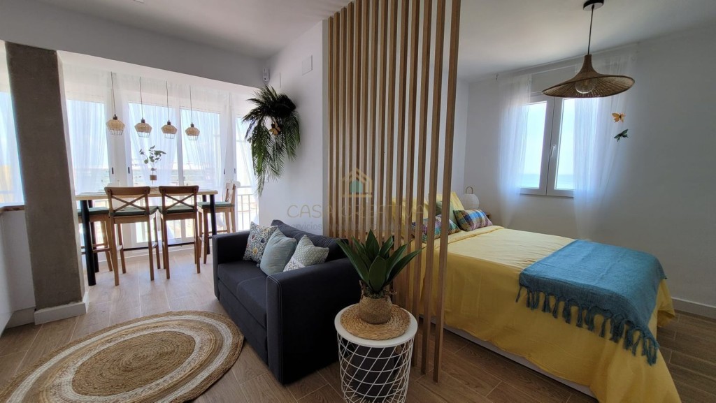 Imagen 3 de ESPECTACULAR ESTUDIO LOFT CON VISTAS AL MAR Y LA ALBUFERA REFORMADO