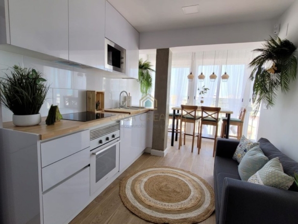 Imagen 4 de ESPECTACULAR ESTUDIO LOFT CON VISTAS AL MAR Y LA ALBUFERA REFORMADO