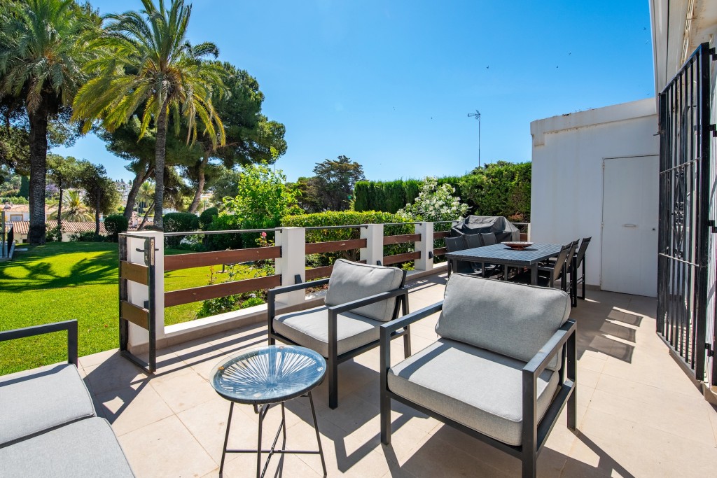 Imagen 3 de Apartamento en Venta en Nueva Andalucia Málaga