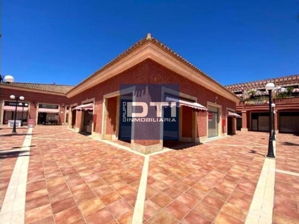 Imagen 1 de Local en venta en paseo golf del 11