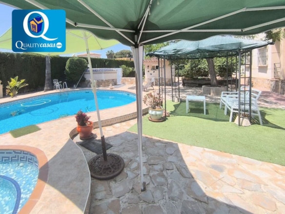 Imagen 1 de Casa-Chalet en Venta en Alicante Alicante Ref: 18468