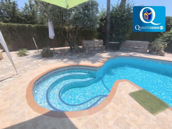 Imagen 1 de Casa-Chalet en Venta en Alicante Alicante Ref: 18468R