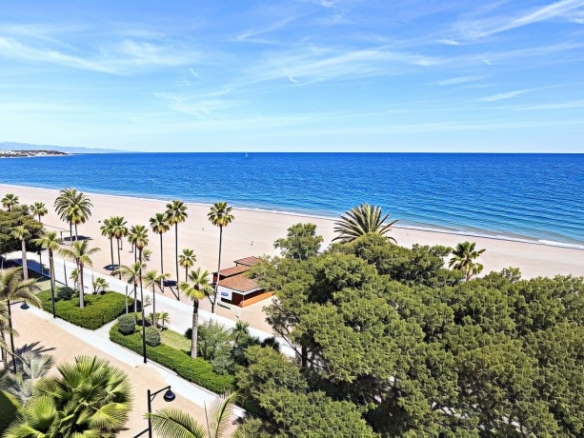 Imagen 2 de Piso en Venta en Estepona Málaga