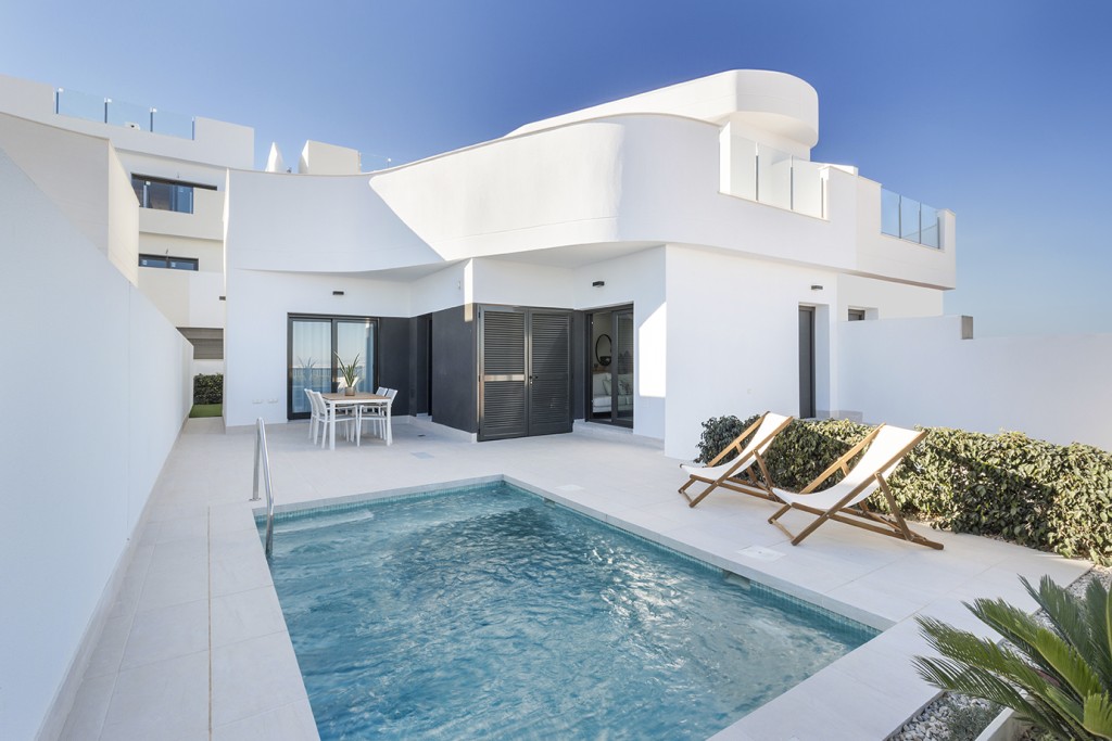 Imagen 1 de Adosada en Venta en Torrevieja Alicante