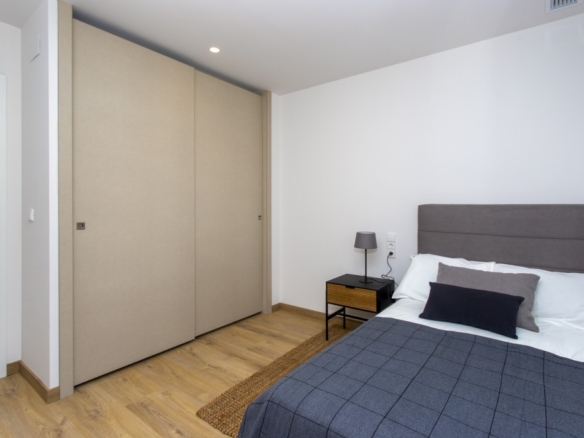 Imagen 3 de Adosada en Venta en Monforte Del Cid Alicante