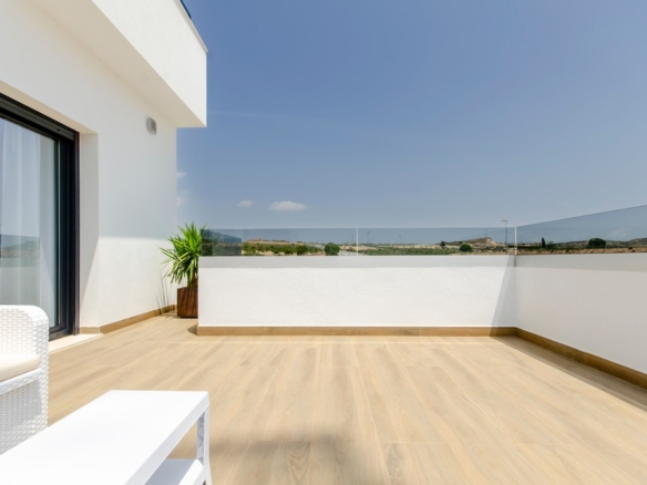 Imagen 2 de Adosada en Venta en Jacarilla Alicante