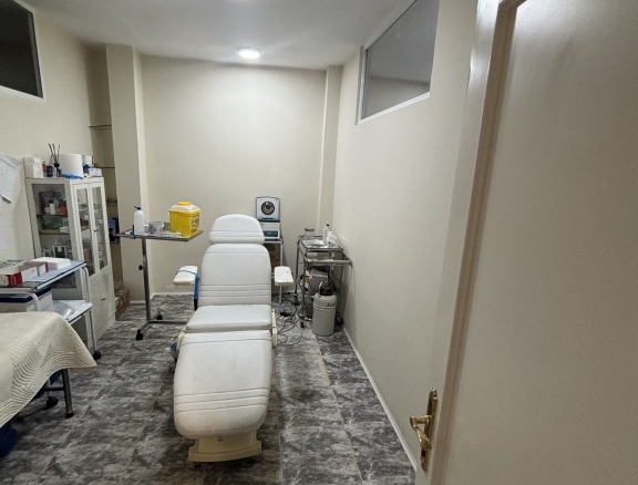 Imagen 2 de Local comercial en Venta en Madrid Madrid LATINA