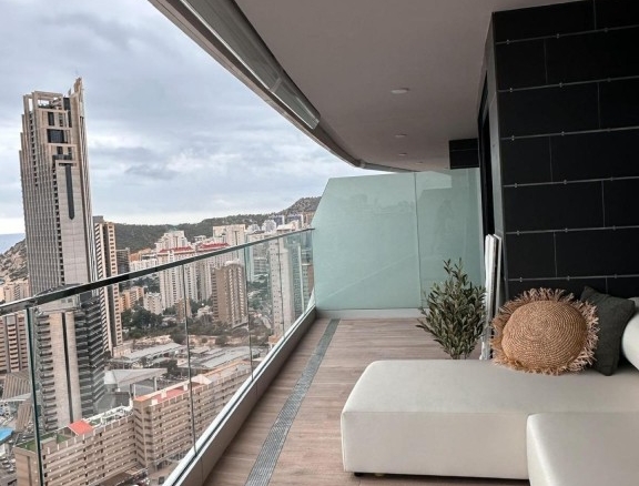Imagen 1 de El cielo de Benidorm a tus pies