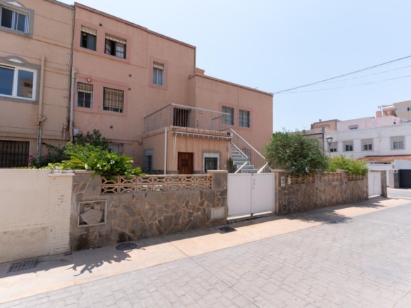 Imagen 4 de VIVIENDA EN CIUDAD JARDIN