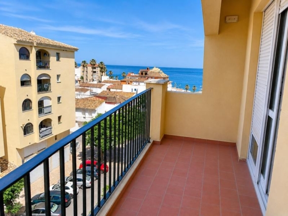 Imagen 2 de APARTAMENTO EN VENTA EN SABINILLAS A POCOS METROS DEL MAR