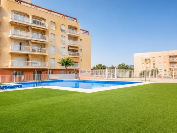 Imagen 4 de APARTAMENTO EN VENTA EN SABINILLAS A POCOS METROS DEL MAR