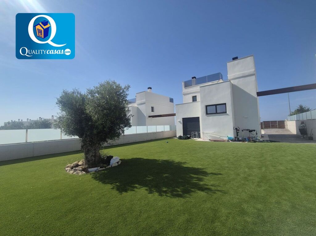 Imagen 1 de Casa-Chalet en Venta en Mutxamel Alicante Ref: E16474