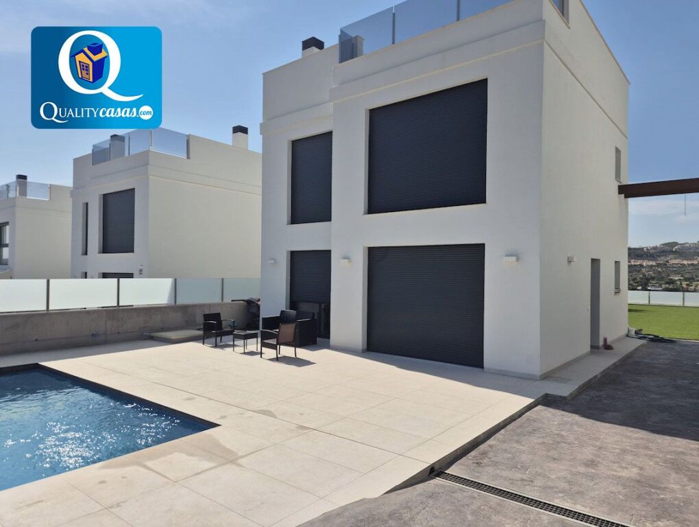 Imagen 1 de Casa-Chalet en Venta en Mutxamel Alicante Ref: E16474R