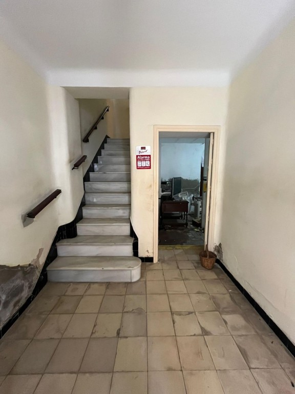 Imagen 3 de Casa para reformar en el Centro de La Palma del Condado!!!