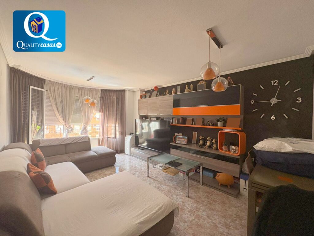Imagen 1 de Piso en Venta en Alicante Alicante Ref: 38330