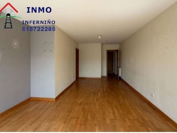 Imagen 3 de Piso en Venta en Naron La Coruña Ref: 438384