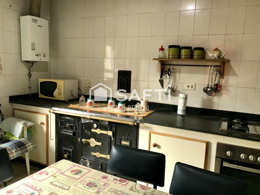 Imagen 1 de Casa de pueblo con huerta y gran potencial