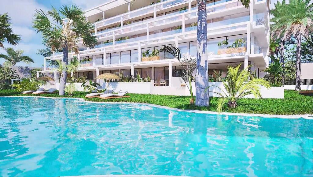 Imagen 1 de Apartamentos y Áticos de Obra Nueva a Pocos Metros de la Playa en Mar de Cristal