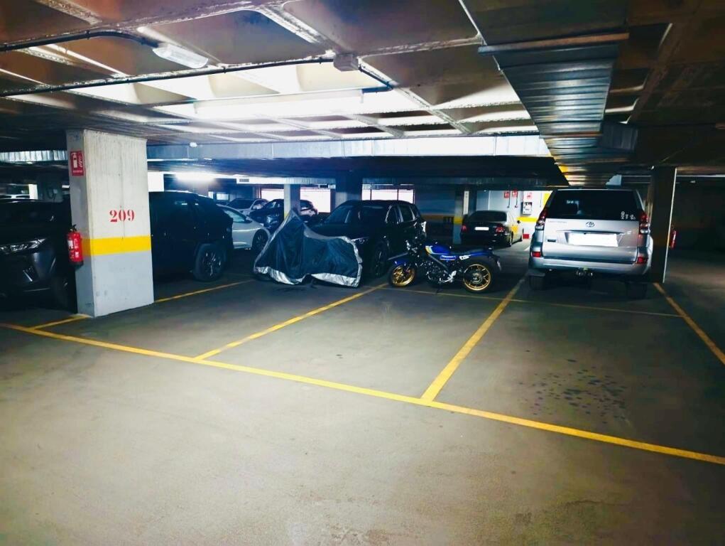 Imagen 4 de Parking coche en Venta en Madrid Madrid