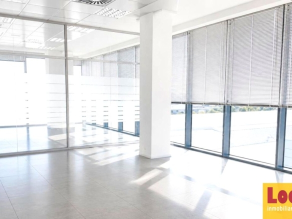 Imagen 1 de Edificio Empresarial en Venta en Zaragoza