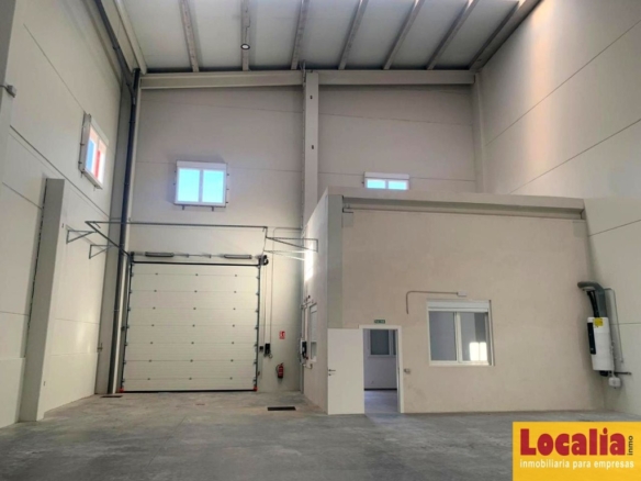 Imagen 2 de Nave industrial a estrenar en Valladolid