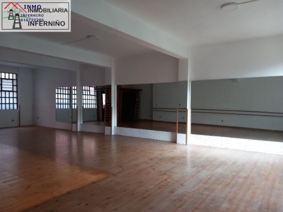 po-1266529-imagen - El Club del Propietario Imagen 1 de Local comercial en Venta en Ferrol La Coruña Ref: 437959