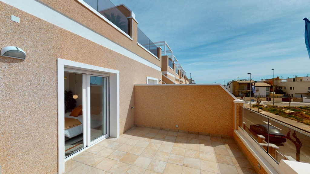 Imagen 1 de Adosada en Venta en Pilar De La Horadada Alicante