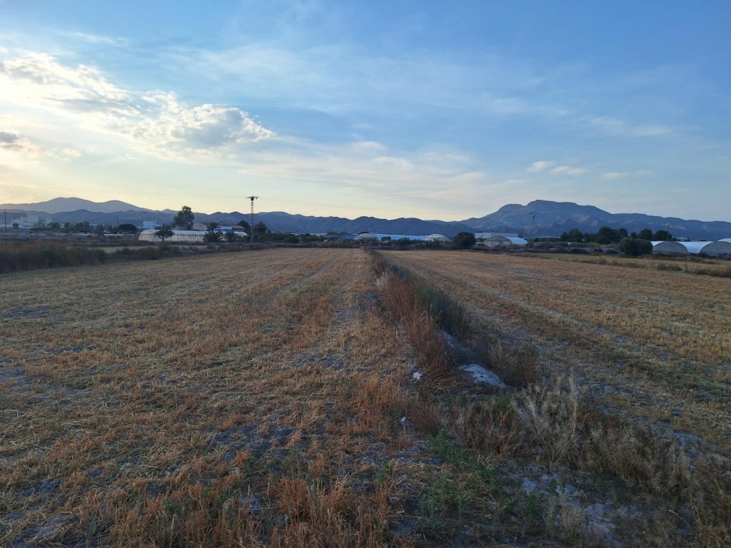 Imagen 2 de Estupendo terreno edificable en Puerto Lumbreras