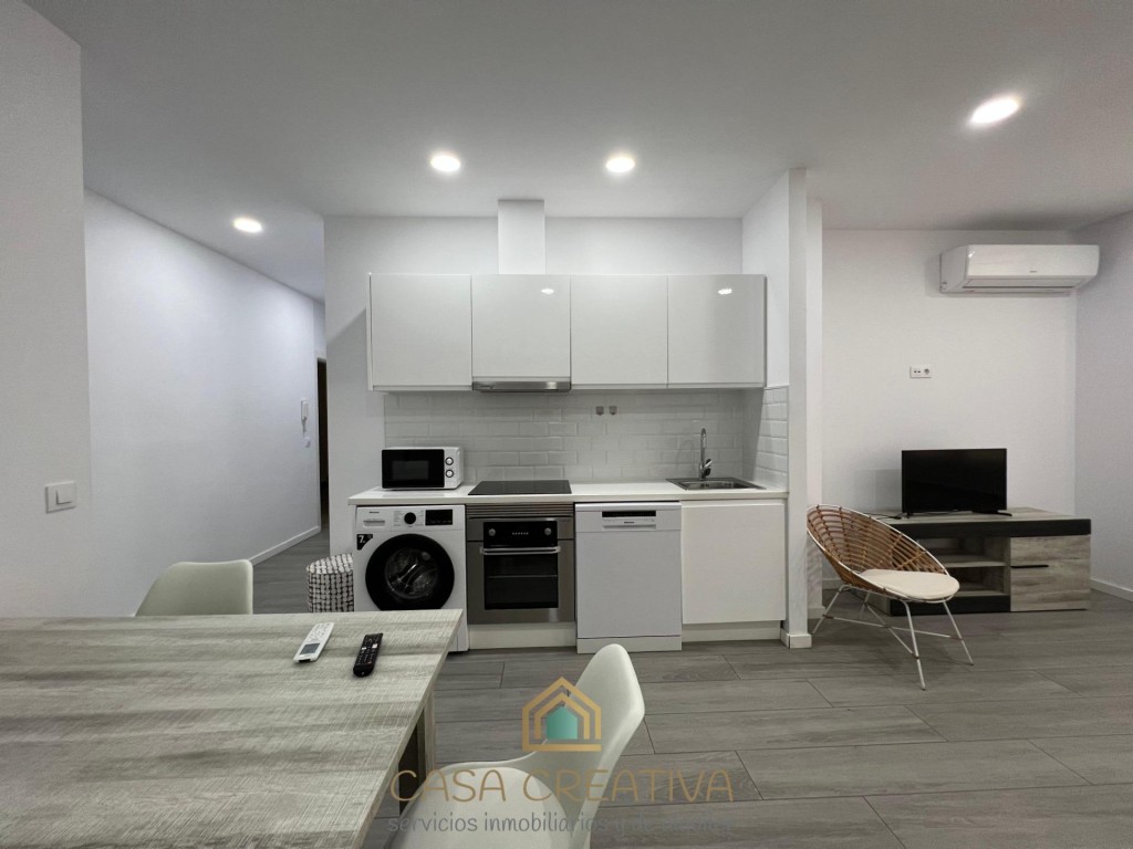 Imagen 1 de ESTUDIO LOFT EN ALQUILER JUNTO AL MERCADO CENTRAL – VALENCIA