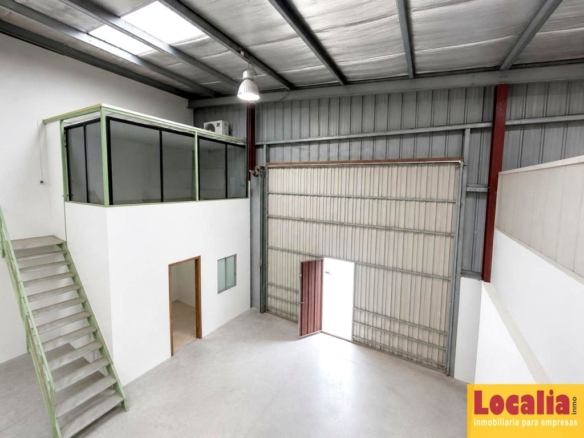 Imagen 2 de Alquiler Nave industrial con oficinas