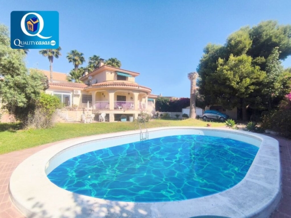 Imagen 2 de Casa-Chalet en Venta en Mutxamel Alicante Ref: 17503R