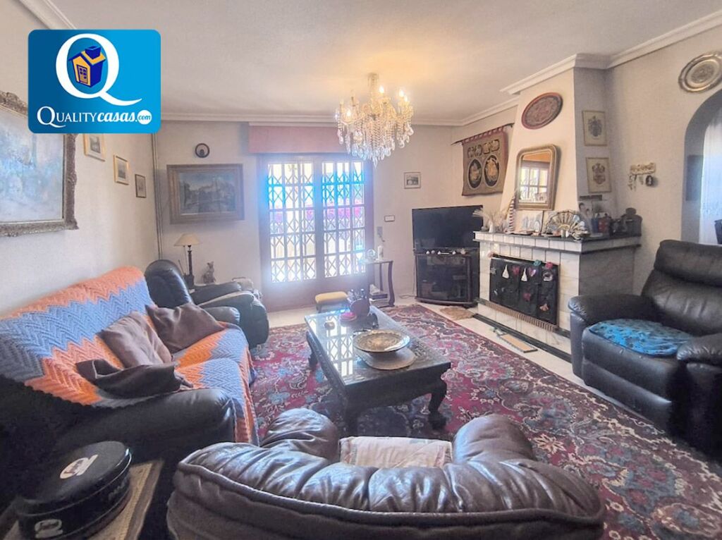 Imagen 4 de Casa-Chalet en Venta en Mutxamel Alicante Ref: 17503R