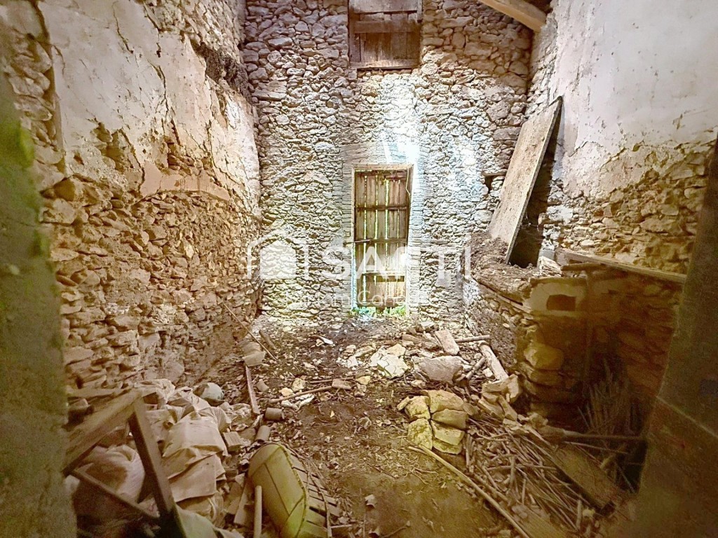 Imagen 2 de 441 m² de historia para crear algo único
