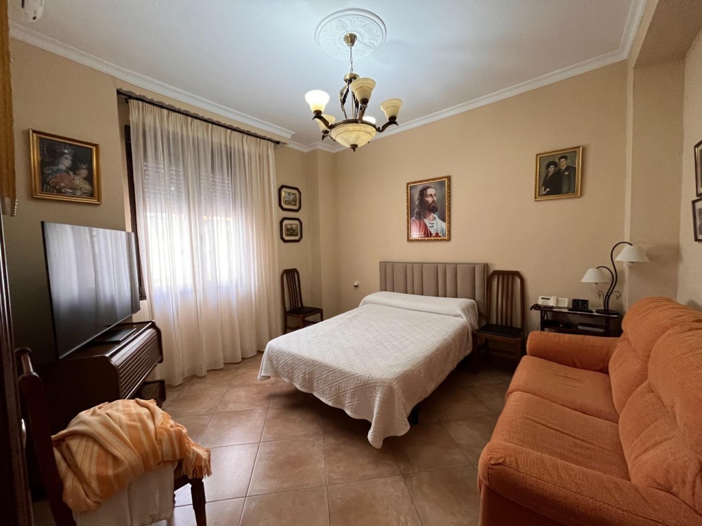 Imagen 4 de Venta de casa en Antequera en zona centro.