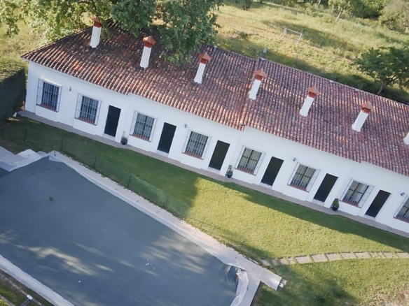 Imagen 1 de Hotel en Venta en Galaroza Huelva