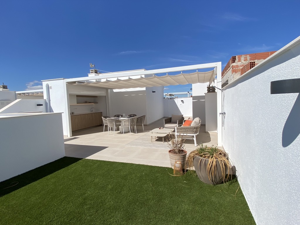 Imagen 4 de Casa-Chalet en Venta en Pilar De La Horadada Alicante