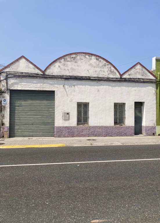Imagen 1 de Nave comercial en Venta en Palmera Valencia