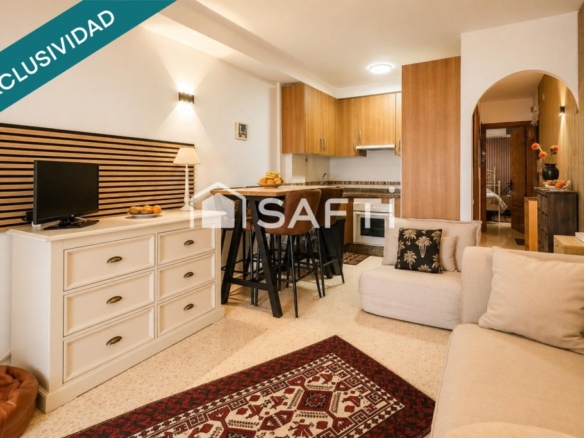 Imagen 3 de PISO REFORMADO CON VISTA AL MAR EN NERJA CAPISTRANO