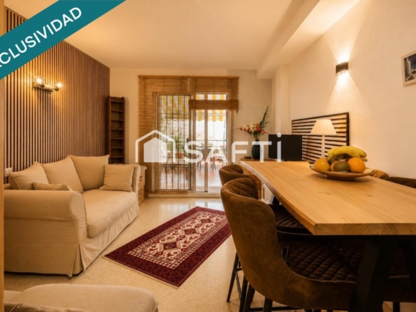 Imagen 4 de PISO REFORMADO CON VISTA AL MAR EN NERJA CAPISTRANO