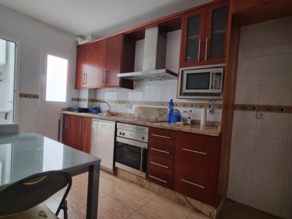 Imagen 1 de Acogedor Apartamento en el Corazón de El Ejido por solo €600 mes