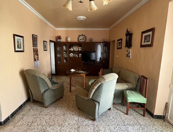 Imagen 4 de Gran casa en el centro de Manzanilla!!