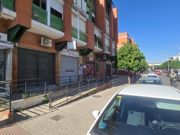 Imagen 3 de Local comercial en venta en rentabilidad en la zona del Tiro de Línea.