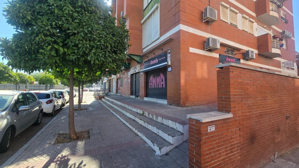 Imagen 4 de Local comercial en venta en rentabilidad en la zona del Tiro de Línea.