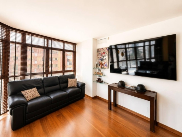 Imagen 2 de Exclusivo piso en venta junto a Alfonso X El Sabio y Mercado Central – Alicante