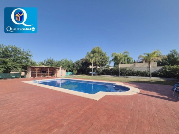 po-1267027-imagen - El Club del Propietario Imagen 1 de Casa-Chalet en Venta en Alicante Alicante Ref: E16496