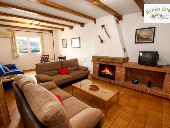 Imagen 3 de Casa de pueblo en Venta en Cortes De La Frontera Málaga